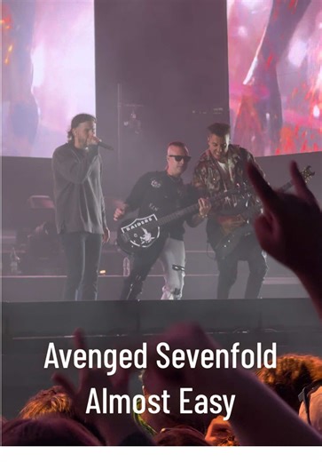 Avenged Sevenfold – Almost Easy, live 2025 at Soldier Field, Chicago, IL, USA #avengedsevenfold #a7x #a7x2025 #usa #chicago