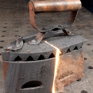 173K views · 331 reactions | Remove Rust With Laser Technique Thanks for watching! Please be aware that this video is for entertainment purposes only and techniques shown should not be attempted at home! | Crafty School | Facebook