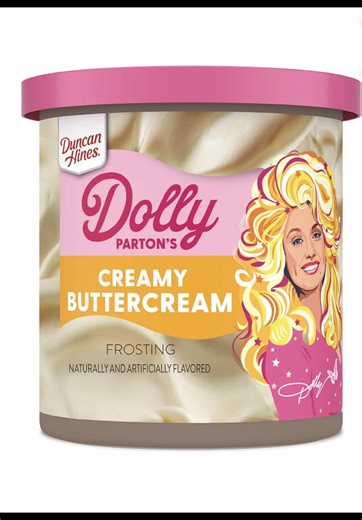 Red velvet cake with creamy buttercream frosting with pecan🔥🔥