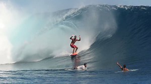 Cloudbreak just saw two days of flawless tubes, which were enjoyed by Jon Roseman (here), Balaram Stack, reef mcintosh, Ryan Burch and more. Full story, with sequences and video and stuff, right here: http://surfl.in/27C4VKp | Surfline
