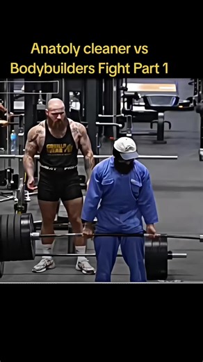 Anatoly funny#anatoly #anatolyprank #viral #gym #funny