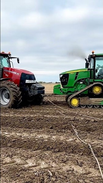 John Deere 9RX Stuck in Deep Mud! Case IH Tractor Amazing Recovery Rescue