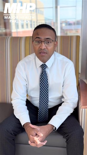 Get an inside look with Dr. Naga Sirikonda as he highlights how MHP’s new ION Robot helps detect lung cancer earlier. Join us Thursday, Nov. 20 at 11 a.m. – 1 p.m. in the MHP Medical Center lobby for: ✨ Live ION robot demos ✨ Early detection education ✨ Meet the pulmonology team ✨ Help getting started with lung screenings Early detection saves lives. Learn more: mymhp.org/lungscreening. #MHP #LungCancerScreening #LungCancerAwareness #IONRobot | Major Health Partners/Major Hospital