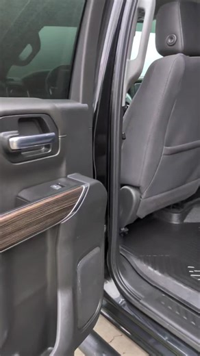 Chevy Silverado Trail Boss Z71 Interior Deep Cleaning