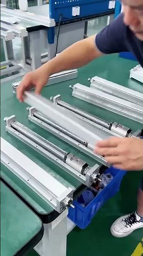 How to install a standard ball screw actuator?