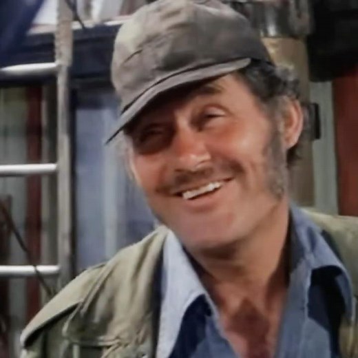 Quint Was NOT Impressed | Jaws Shark Cage Scene