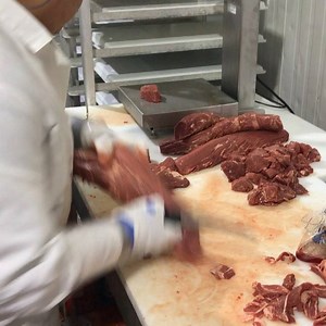 Harris Ranch portion control at its best! We not only break and pack beef, we portion to the highest specs! #harrisranchbeef #butcher #beef #cheflife #foodie | Harris Ranch Beef