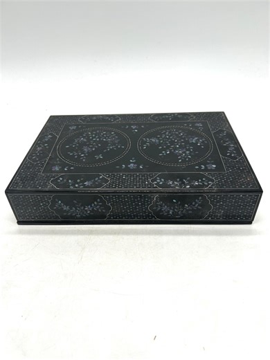 Vintage Black Lacquer Box – Mother-of-pearl Inlay Decorative Asian Art - Etsy