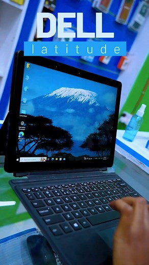 22K views · 257 reactions | “Dell Latitude Laptop – Ku habboon Mas’uuliyiinta iyo Macallimiinta! Waxaan idiin haynaa laptops tayo sare leh oo Dell Latitude ah, kuwaas oo ku habboon shaqooyinka xafiiska, waxbarashada, iyo online-ka. 퐖퐡퐚퐭퐬퐀퐩퐩: https://wa.me/+252619900049 #xaliyecomputer #Muqdisho #Somalia #xaliyecomputers | Xaliye Computers & gadgets | Facebook