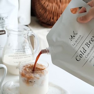 Lamoon กาแฟสกัดเย็นแบบเข้มข้น Cold Brew Concentrate 1 Liter เข้มข้น หอม อร่อย ละมุนสมชื่อ [จัดส่งฟรี ไม่ต้องใช้โค้ด] | Lazada.co.th