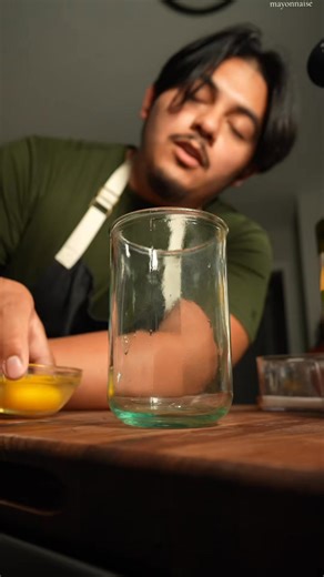 Easiest way to make mayo hands down. Make this when you end up running out. Flavor it with garlic confit, Sriracha, and many other things. Here's the recipe so I you don#224 #mayo #EasyRecipe | Cooking and food