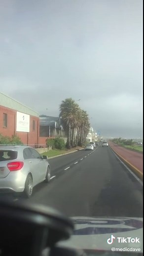 Headed to a collapse incident but was diverted to uncontrolled bleeding. Couldn’t find a private or public ambulance for transport. 😭 #seapoint