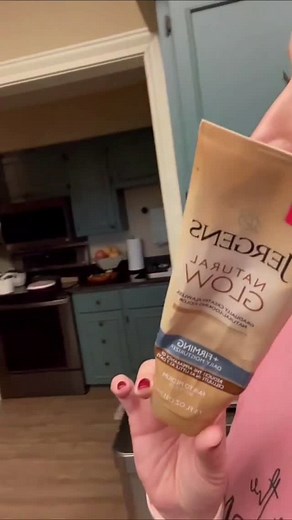 197 reactions · 4 comments | From family dance-offs to tanner confessions & dance lessons! Life's a mix of fun, curiosity, and learning new moves. #FamilyFun #DanceReels #SelfTanner #DanceLessons #HomeVibes #LifeHacks | Wilson Guenther | Facebook