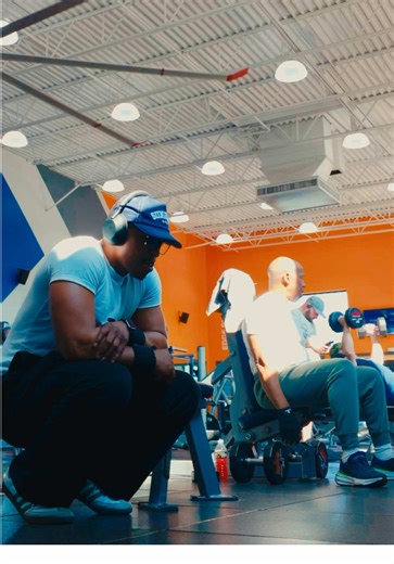 workout session filmed with the dji osmo pocket 3. color graded on davinci resolve. #workout #colorgrading #djiosmopocket3