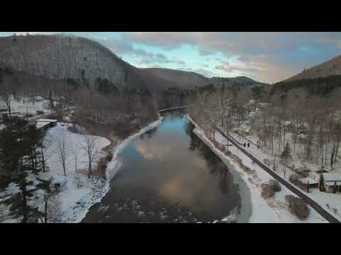 Explore the West Cornwall Covered Bridge