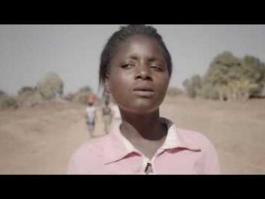 WaterAid: Claudia sings sunshine on a rainy day • Ads of the World™ | Part of The Clio Network