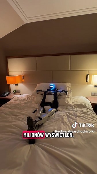 Wieczorne orędzie od robota