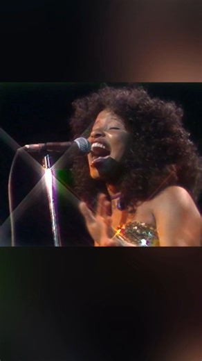 Fine as wine Chaka.🍷🎤🔥🤎🔥#Rufus #ChakaKhan #YouGottheLove #1974 #70sRnB #OldSchoolMusic Subscribe to YouTube Channel Playlist 📺 Link in bio - - - - - - - - - - - - - - - - - - - - Follow @slowjams_live ✨️ Thank you for watching & sharing the love and appreciation for classic R&B soul music. ✨️ No Copyright Infringement Intended. Copyrights belong to their original owners. Music videos posted on this channel are for entertainment and educational purposes only. | R&B Slow Jams LIVE