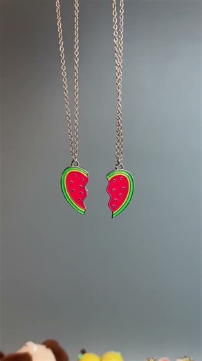 New ladies locket designs that look different
