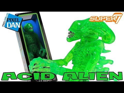 Aliens Warrior Acid Green 18" Classic Toy Edition Super7 Action Figure Video Review