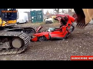 NEVER ANGER TRACTORS DRIVER