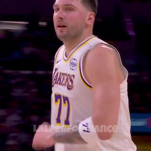 luka don on christmas #lukadoncic #lakers #lakeshow #christmas