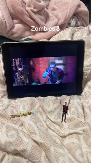 Zombies 3 on Disney . I only liked two songs from this movie. One being Alien Invasion and the other being Come on Out.#disneyplus #zeddandaddison #zombiescast #zombies3 #alieninvasion