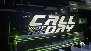 Stifel downgrades Datadog to hold from buy