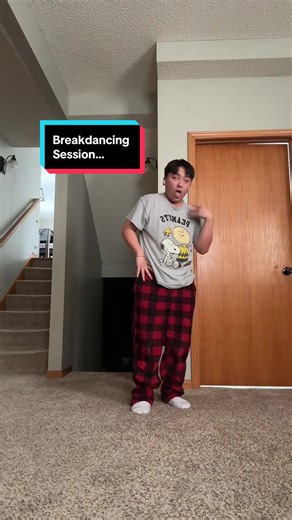 A lil break dancing 🤣. I’m not the best, but I still got it 😏… #dance #dancer #breakdance #bboy