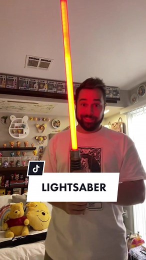 some tips and tricks for the savi’s workshop lightsabers! #savisworkshop #lightsabertricks #thepopnook #galaxysedge #starwarsfans