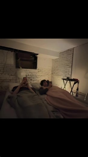 The doomscrolling is too real || #slushynoobz #funny #sleepover #twin #fyp