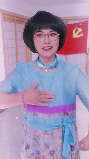 过把瘾京剧《杜鹃山》柯湘杨春霞的“乱云飞”。那个年代我们50、60后大都人人都会唱上一段和会哼上那么几句！#爱好戏曲 ##表演我是认真的 ！