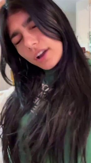 @EdKrassen @miakhalifa Is this the same Mia Queefer that mocked US veterans about PTSD and wished we would all get it?