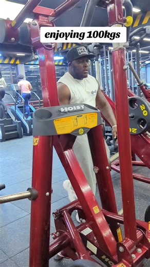 Squatting 100kg: My Journey and Tips