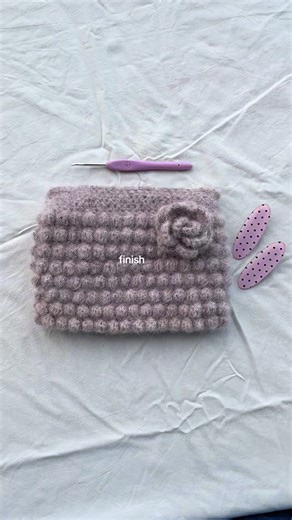 My Complete Crocheting Process for a Makeup Pouch