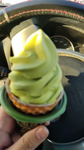 【激レア✨️】ローソン抹茶ソフトクリーム‼️🍵