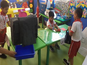 Learning about transportation is a fantastic opportunity for creativity and imagination! Humble Bee kids enjoyed the airport dramatic play-based learning -- they packed their bags, checked in at the counter, used the baggage x-ray machine for the security checkpoint, went through immigration, and were ready for take-off! Have a pleasant flight!🧑‍✈️✈️ | World-nursery