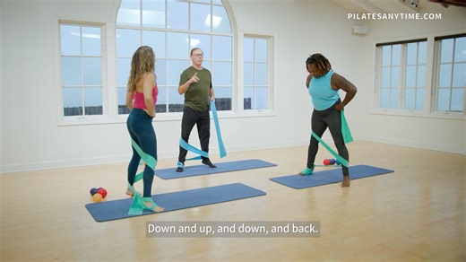 Use props to stretch and mobilize your lower body with Eric Franklin's Mat class. Try these dynamic stretches with a resistance band for an extra balance challenge! Featuring: Franklin Method Start the class: https://bit.ly/3UyU9Ej #pilates #pilatesanytime #pilatesmat #pilatesprops #pilatesclass #franklinmethod #onlinepilates | Pilates Anytime