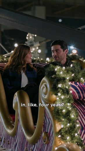 Calling all fans of Christmas, music, and football! 🎶🎁 You might hear a familiar voice during Holiday Touchdown: A Bills Love Story… Jimmy Fallon. Tune in on Saturday, November 22, at 8/7c on Hallmark Channel and next day on Hallmark Plus. | Hallmark Channel