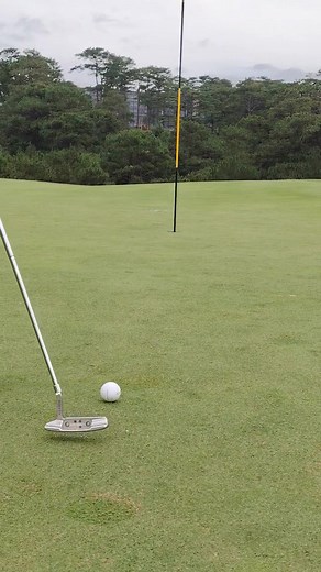 ⛳️ John Hay Golf is all set! John Hay Golf is in tip-top shape and ready to deliver a formidable challenge for the 1,500-strong field competing in the 75th Januarius Fil-Am Invitational, which kicks off senior hostilities this Friday. Just how fast were the greens on Tuesday, watch this putt on the 12th hole. Get ready for great golf, cool Baguio weather, and one of the most anticipated battles of the season! 🔥🏌️‍♂️ #FilAmInvitational75 #JohnHayGolf #BaguioGolf #GolfPH #TournamentReady #GameOn