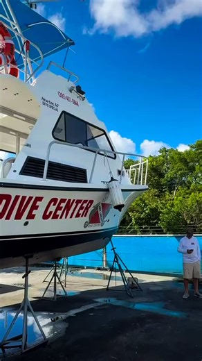 Key Largo Dive Center on Reels