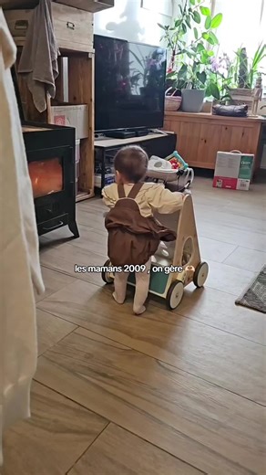 Être maman à 15 ans : histoire de mamans 2009