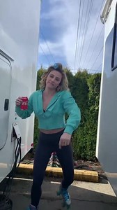 2.1M views · 66K reactions | Las protagonistas de "Riverdale" Madelaine Petsch 'Cheryl Blossom', Lili Reinhart 'Betty Cooper' y Camila Mendes 'Veronica Lodge' patinando y bailando. | Movie Crazy Planet | Facebook