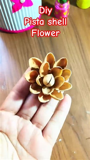 diy pista shells flower ideas #homedecor#tulipart#diy #pistashellcraftideas#pistashellart#dhurandhar