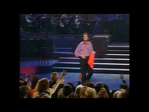 Engelbert Humperdinck – Unchained Melody (Engelbert Live (at the Forum in Los Angeles 1995) HQ