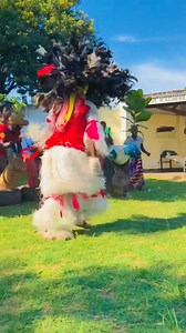 NYAU – A SECRET AND RICH AFRICAN TRADITION 🇿🇼🇲🇼🇿🇲 Nyau is not just a dance. It is a sacred and secret cultural tradition of the Chewa people, practiced in Malawi, Zambia, Mozambique and parts of Zimbabwe. Through the powerful masked performance known as Gule Wamkulu, members of the Nyau society express deep spiritual meanings, ancestral connections, and cultural teachings. This is a very rich culture with its own sacred secrets, symbols, and teachings passed from generation to generation. 