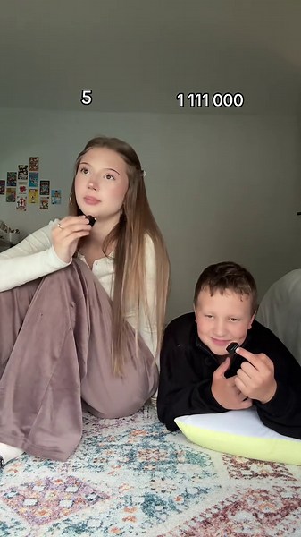 Video van Настюшка Кристмас (@nastuyshkakristmas) over Guess The Number