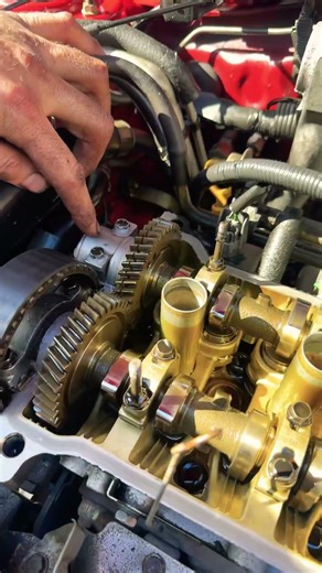 Toyota Tercel oli leak