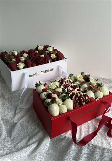 Berry boxes! These should be gifts to everyone 😍 #berrybox #bradford #giftidea #smallbusiness #strawberries