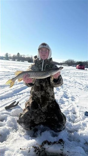 First outing of the 2025/2026 season in the new LTAB sweatshirt ‪@sobifishing‬